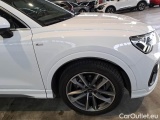  Audi  Q3 AUDI  / 2018 / 5P / SUV 35 TDI S TRONIC S LINE EDITION #42