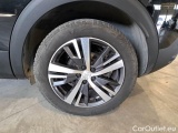  Peugeot  3008 PEUGEOT  / 2020 / 5P / SUV BLUEHDI 130 EAT8 SeS ALLURE #19