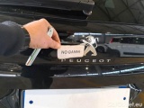  Peugeot  3008 PEUGEOT  / 2020 / 5P / SUV BLUEHDI 130 EAT8 SeS ALLURE #62