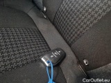  Peugeot  3008 PEUGEOT  / 2020 / 5P / SUV BLUEHDI 130 SeS ACTIVE PACK #96