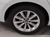  Volkswagen  Passat VOLKSWAGEN  / 2019 / 5P / STATION WAGON VAR. 2.0 TDI SCR EVO 110KW BUSINESS #18