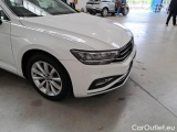  Volkswagen  Passat VOLKSWAGEN  / 2019 / 5P / STATION WAGON VAR. 2.0 TDI SCR EVO 110KW BUSINESS #40