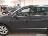  Volkswagen  Tiguan VOLKSWAGEN  / 2020 / 5P / SUV 2.0 TDI SCR 110KW ELEGANCE DSG #61
