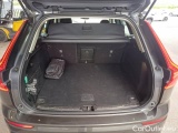  Volvo  XC60 VOLVO  / 2017 / 5P / SUV B4 AUTOMATICO MOMENTUM #120