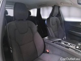  Volvo  XC60 VOLVO  / 2021 / 5P / SUV B4 D AWD AUTOMATICO MOMENTUM PRO #13