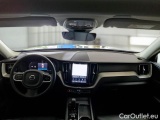  Volvo  XC60 VOLVO  / 2021 / 5P / SUV B4 D AWD AUTOMATICO PLUS DARK #3