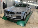 V90