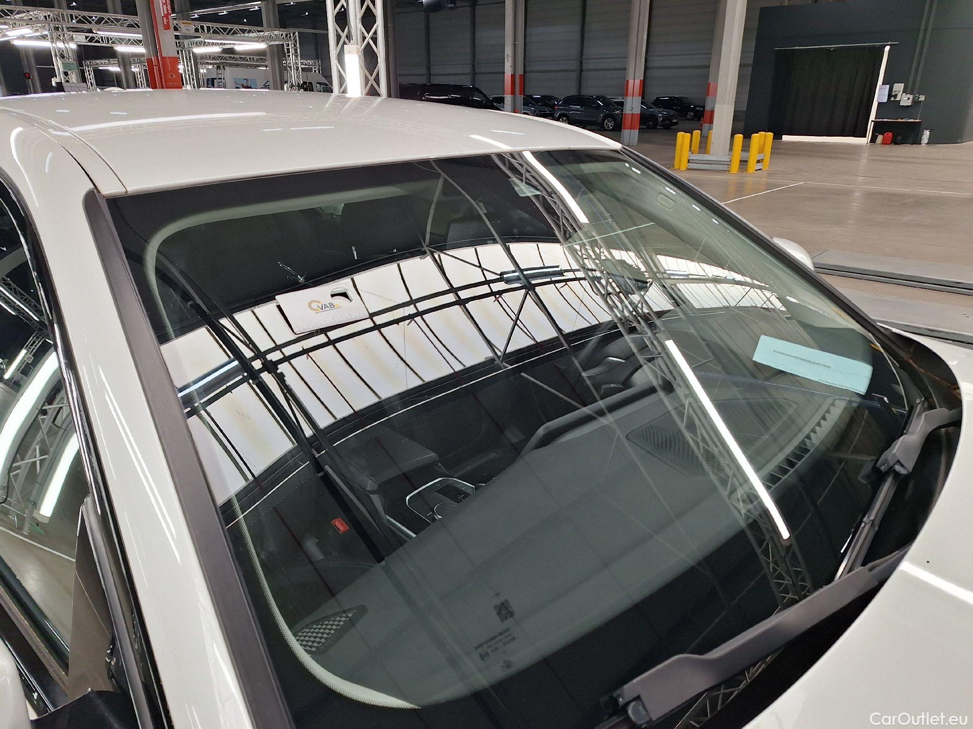  Bmw  Serie 3 BMW, 3-serie '18 PHEV, BMW 3 Reeks Berline 330e xDrive (215 kW) 4d #3