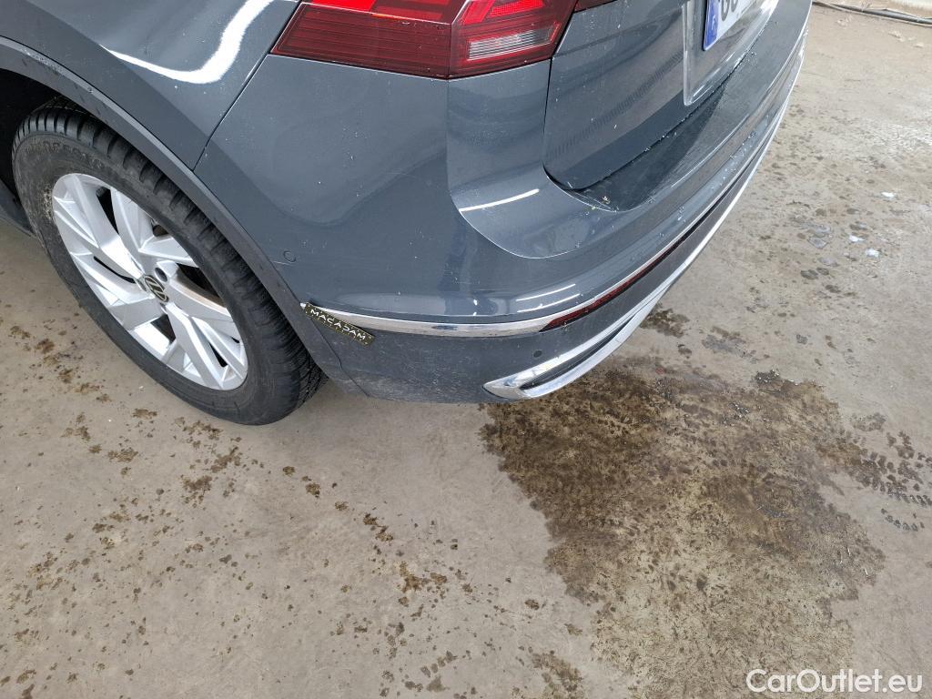  Volkswagen  Tiguan VOLKSWAGEN  / 2020 / 5P / SUV 1.5 TSI 150 DSG7 Elegance #16