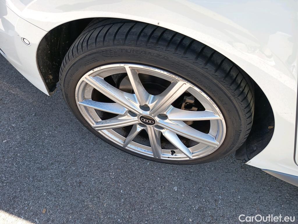  Audi  A3 AUDI  / 2020 / 5P / berlina con portón Sportback Genuine Ed 35 TFSI 110kW S tro #7