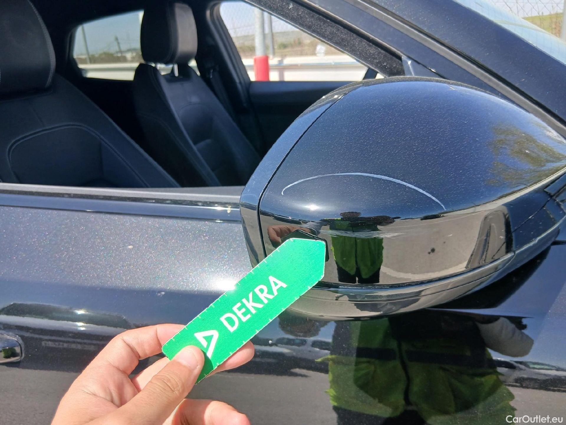  Jaguar  E-PACE JAGUAR  / 2017 / 5P / todoterreno 1.5 I3 PHEV 309 PS AWD Auto R-Dynamic S #19
