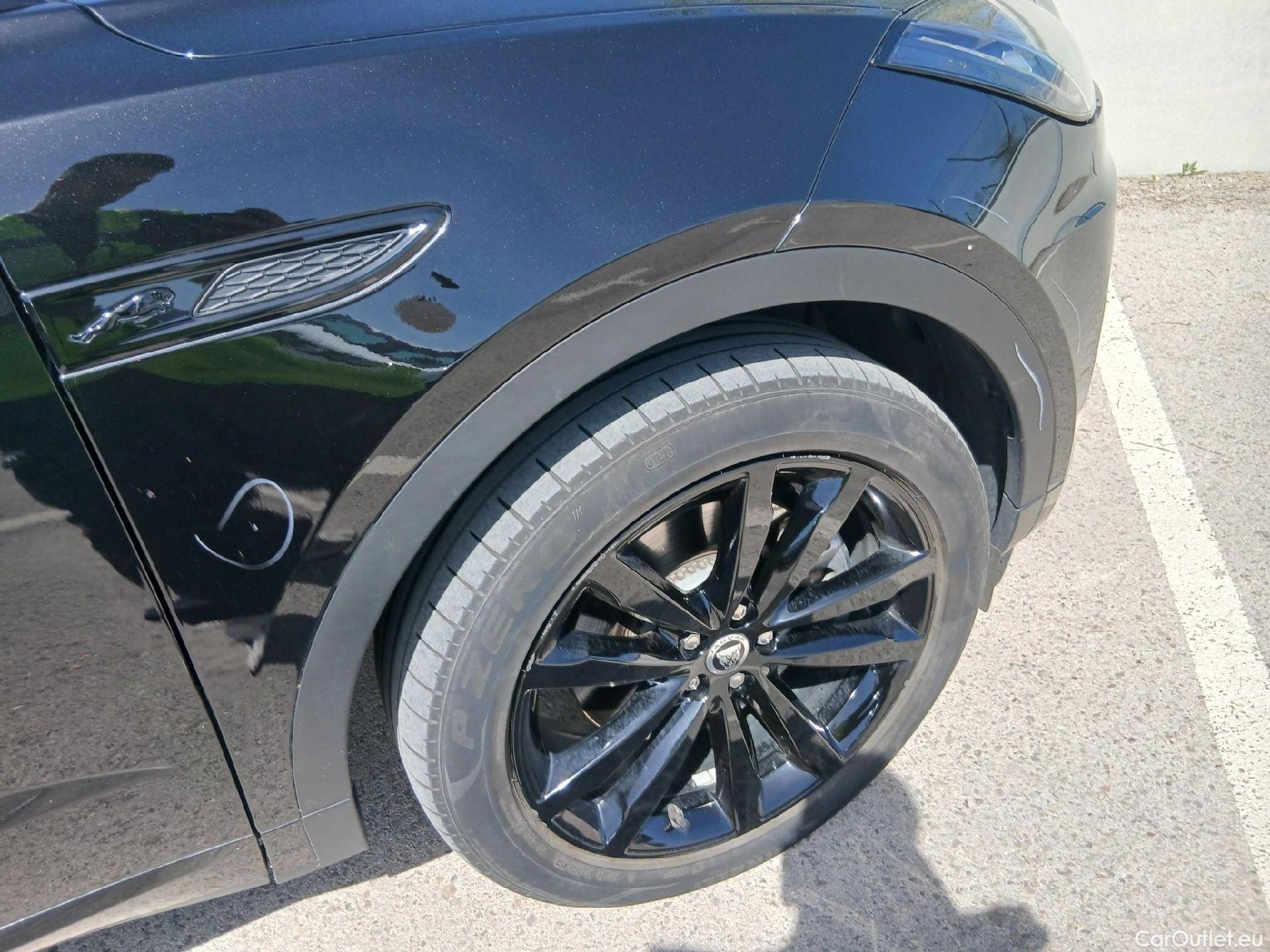  Jaguar  E-PACE JAGUAR  / 2017 / 5P / todoterreno 1.5 I3 PHEV 309 PS AWD Auto R-Dynamic S #24