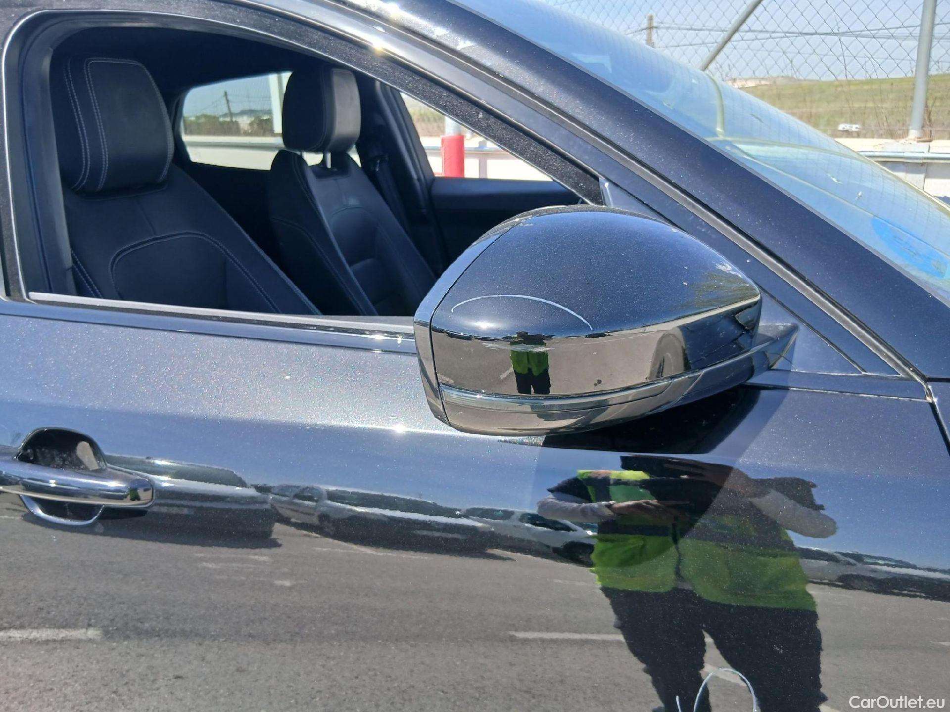  Jaguar  E-PACE JAGUAR  / 2017 / 5P / todoterreno 1.5 I3 PHEV 309 PS AWD Auto R-Dynamic S #20