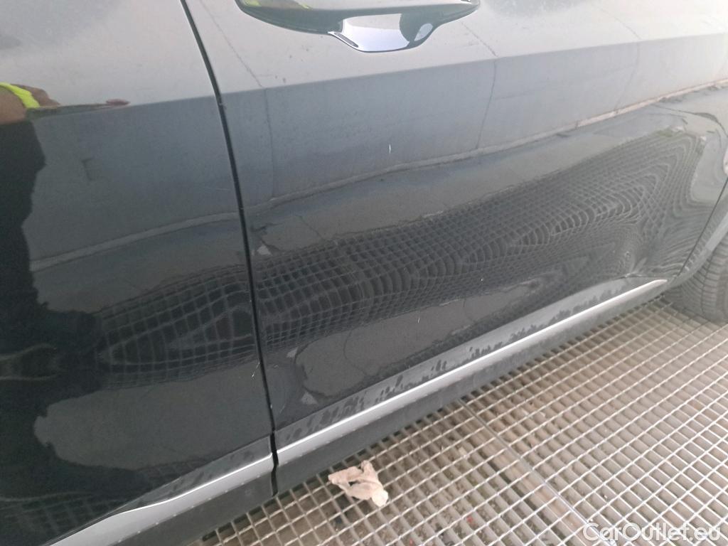 KIA  Sportage KIA  / 2022 / 5P / todoterreno 1.6 T-GDi HEV 171kW (230CV) Drive 4X2 #12