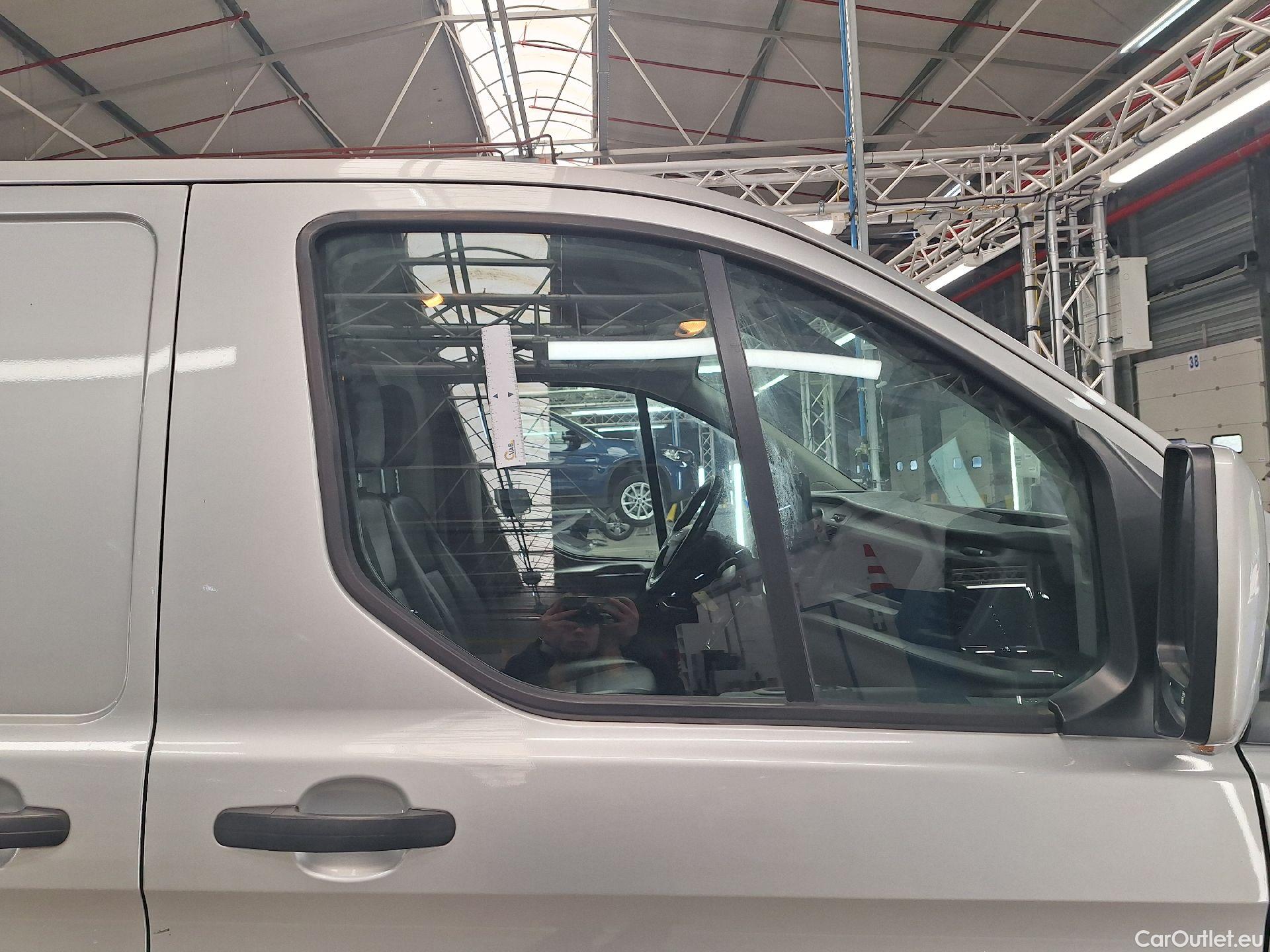  Ford  Transit Ford, _Trans.Custom FL'18, Ford  Custom 340L 2.0TD130Pk/96Kw A6 FWD Tr #20
