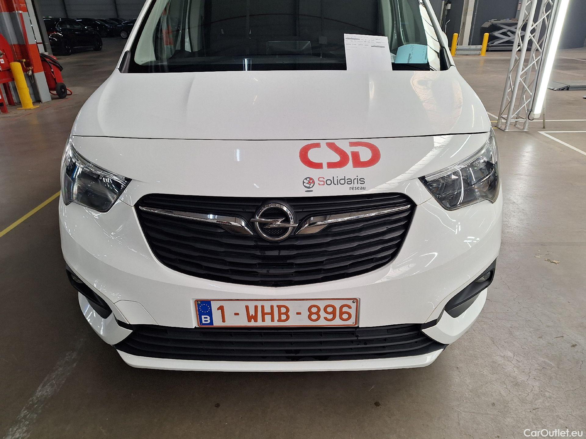  Opel  Combo Opel, _ '18, Opel  1.6 D B.Inj 73kW 2.0T L1H1 Edition 4d #1