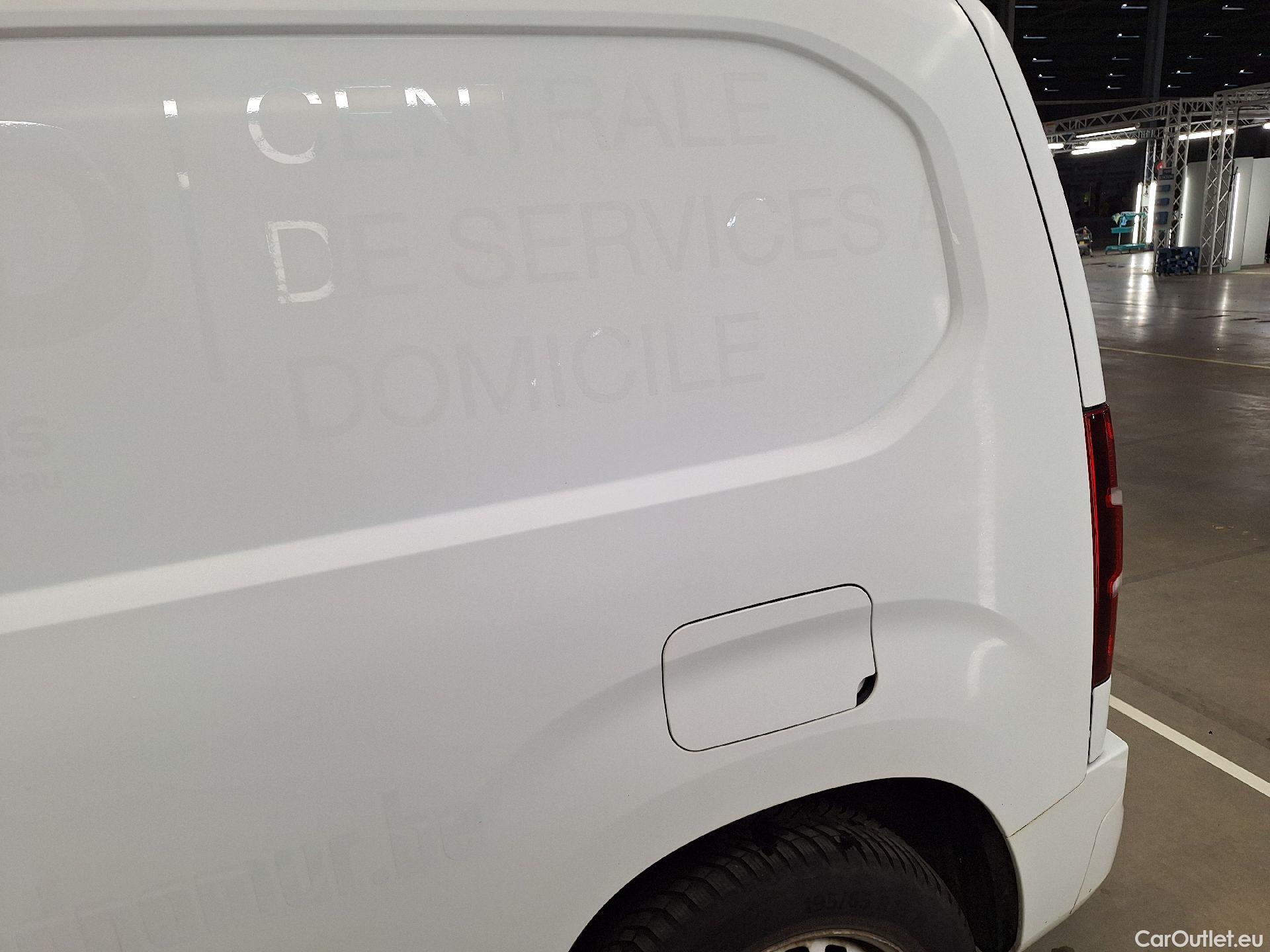  Opel  Combo Opel, _ '18, Opel  1.6 D B.Inj 73kW 2.0T L1H1 Edition 4d #13