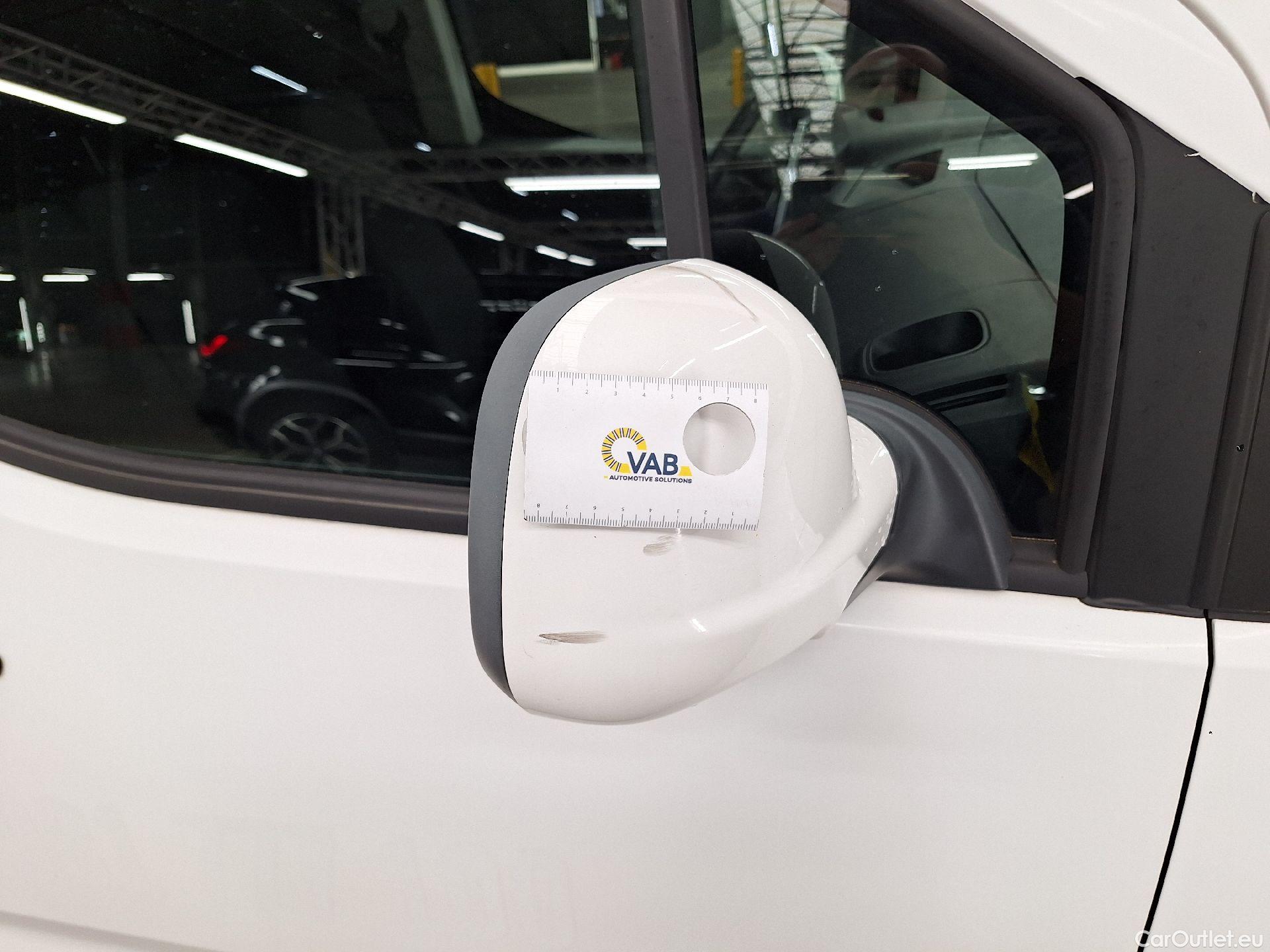  Opel  Combo Opel, _ '18, Opel  1.6 D B.Inj 73kW 2.0T L1H1 Edition 4d #25