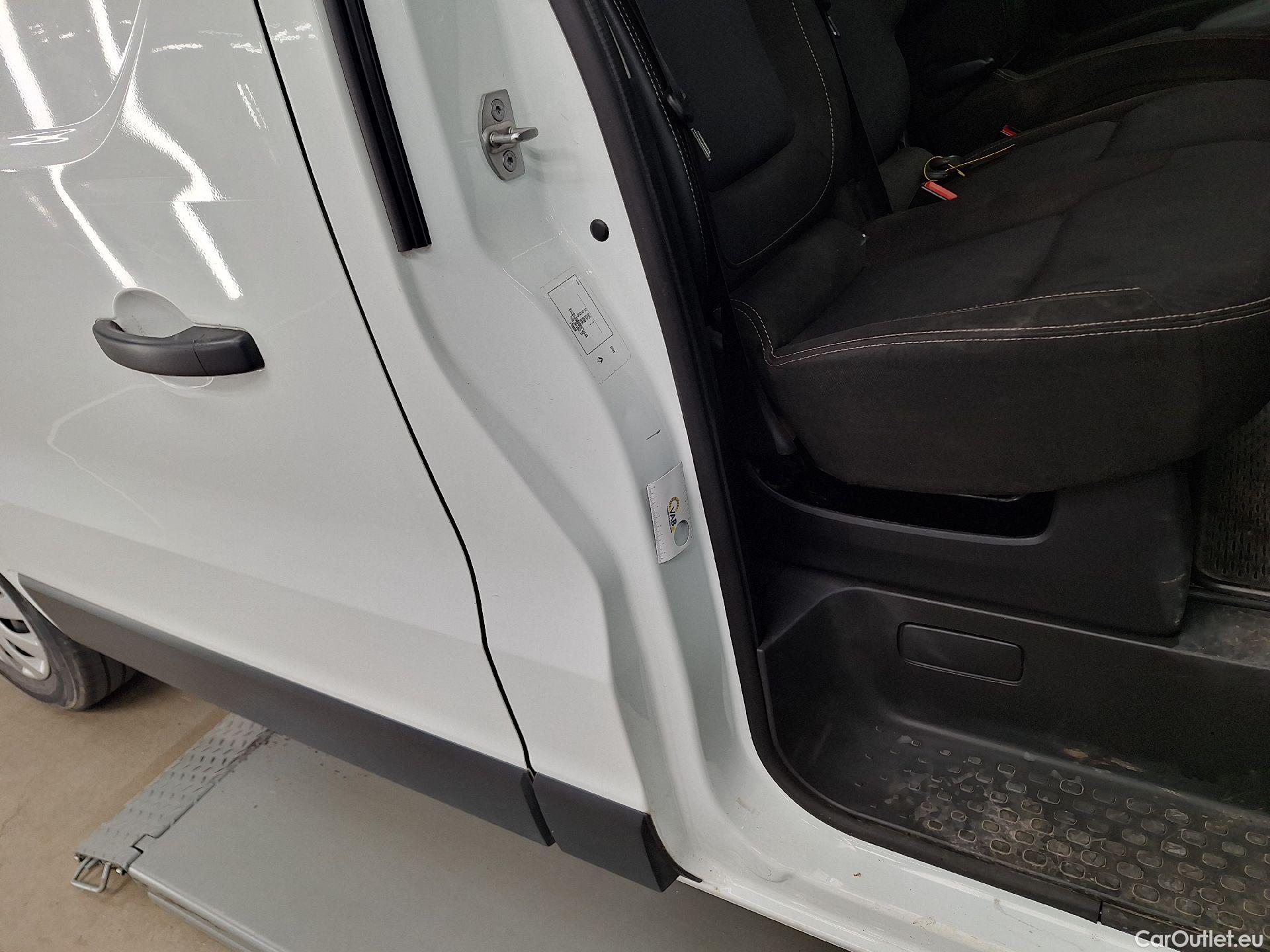  Renault  Trafic Renault, _ '14, Renault  L1H1 dCi 120 Grand Confort 2.7T 4d #16