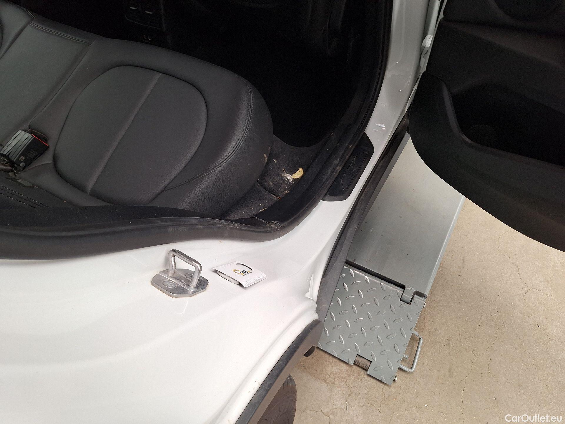  Bmw  X1 BMW,  FL'19, BMW  sDrive18dA (100 kW) 5d #14