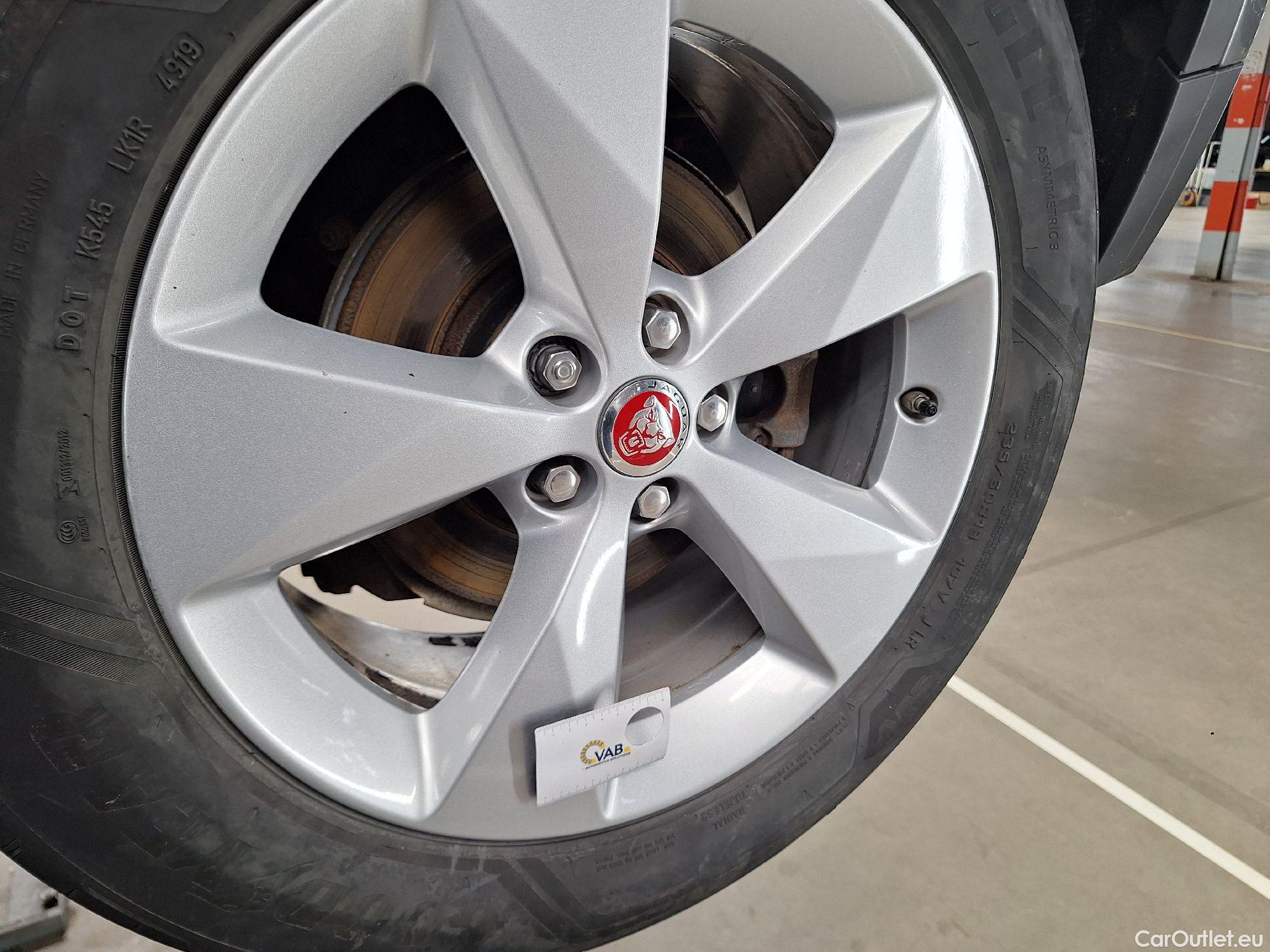  Jaguar  E-PACE Jaguar,  '17, Jaguar  D150 Aut. AWD S 5d #25
