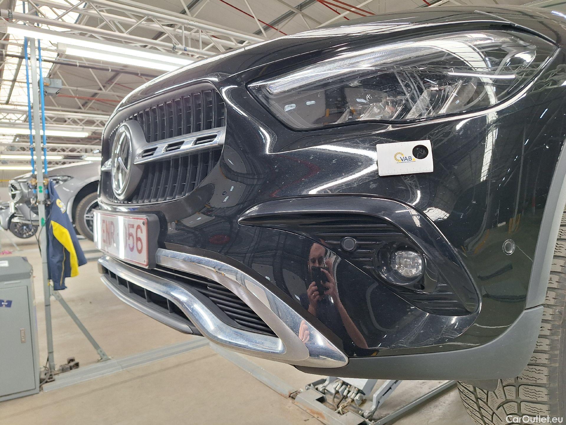  Mercedes  GLA Mercedes,  '20, Mercedes-Benz   200 d Business Line 5d #23