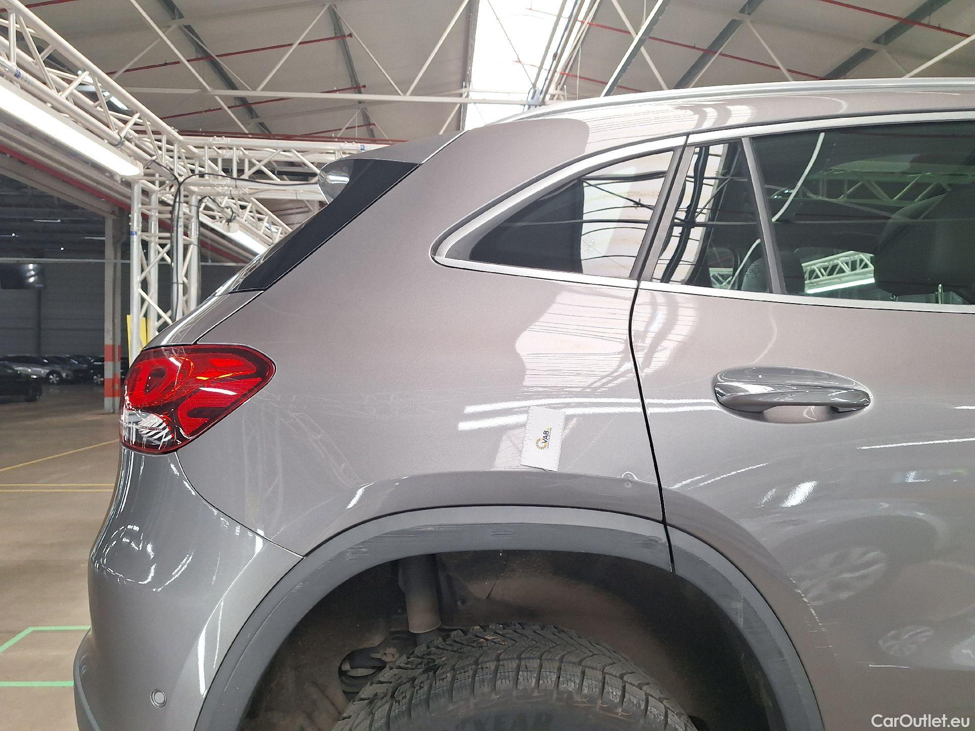  Mercedes  GLA Mercedes,  '20, Mercedes-Benz   180 d Business Solution 5d #12