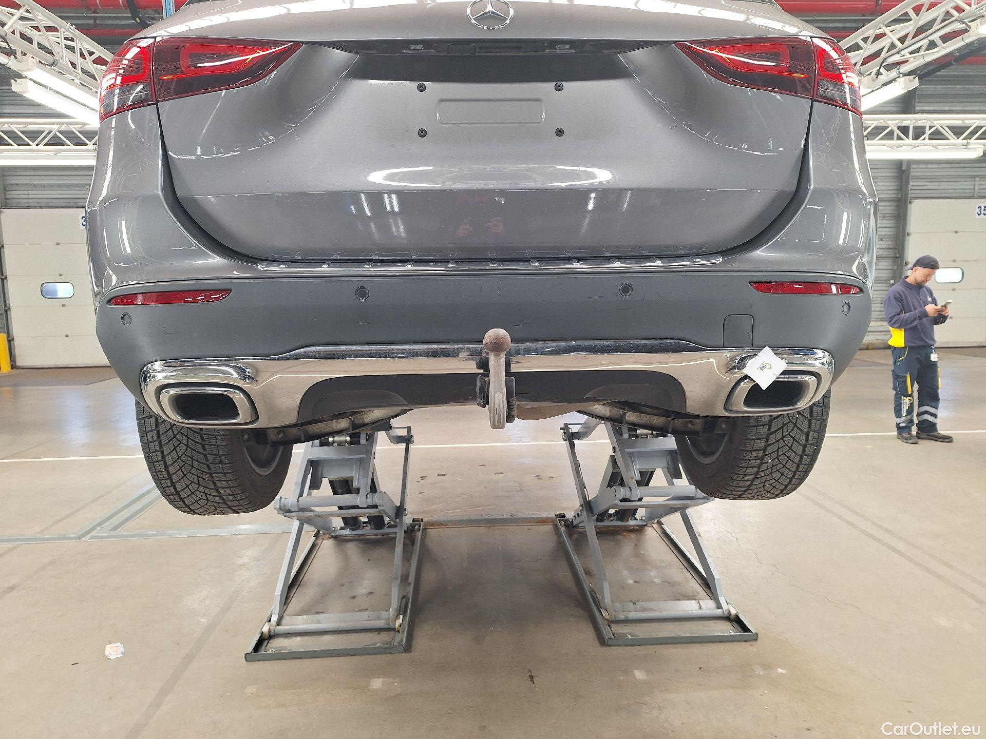  Mercedes  GLA Mercedes,  '20, Mercedes-Benz   180 d Business Solution 5d #24