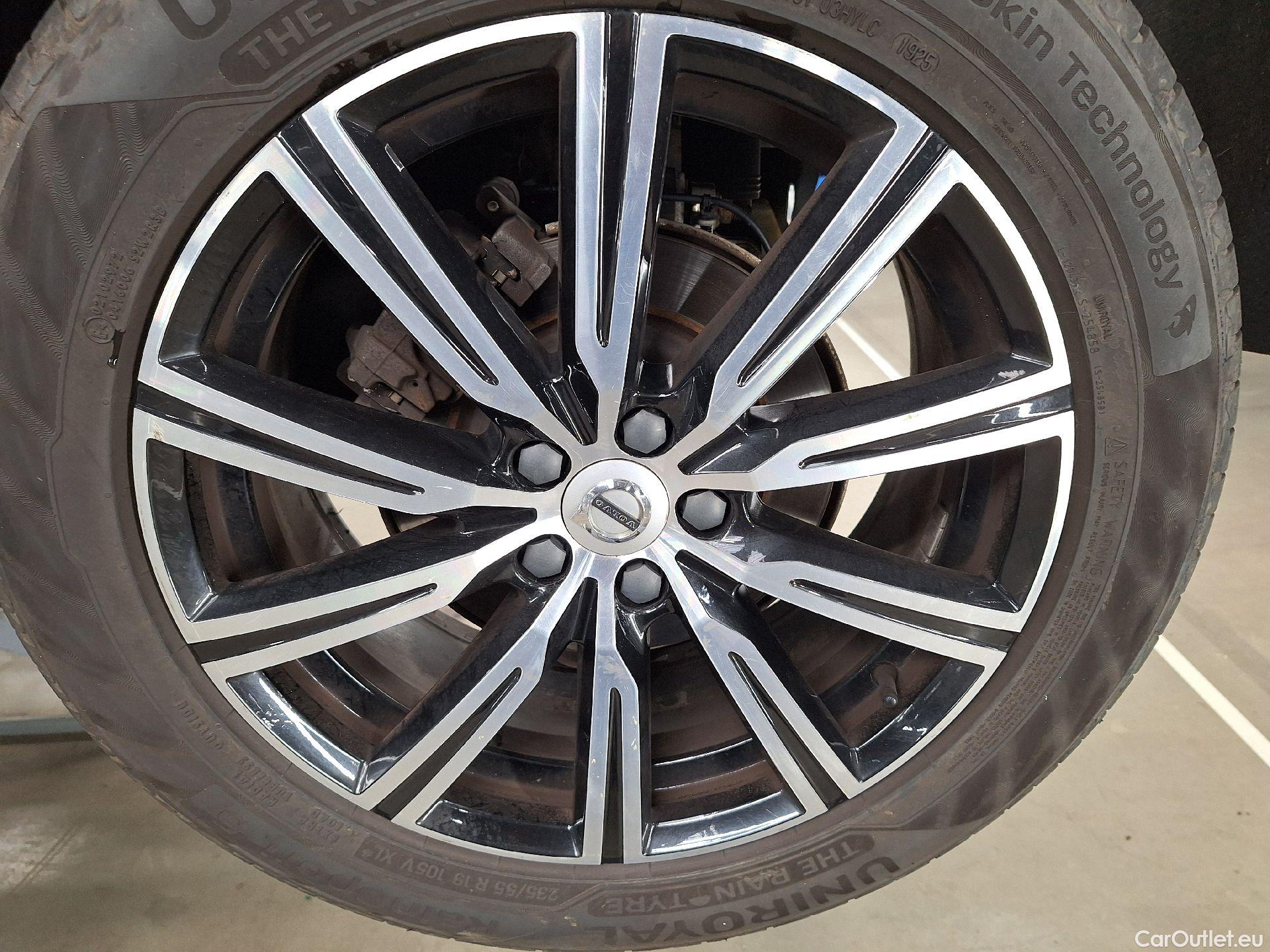  Volvo  XC60 Volvo,  '17, Volvo  D4 120kW Geartronic Inscription 5d #22