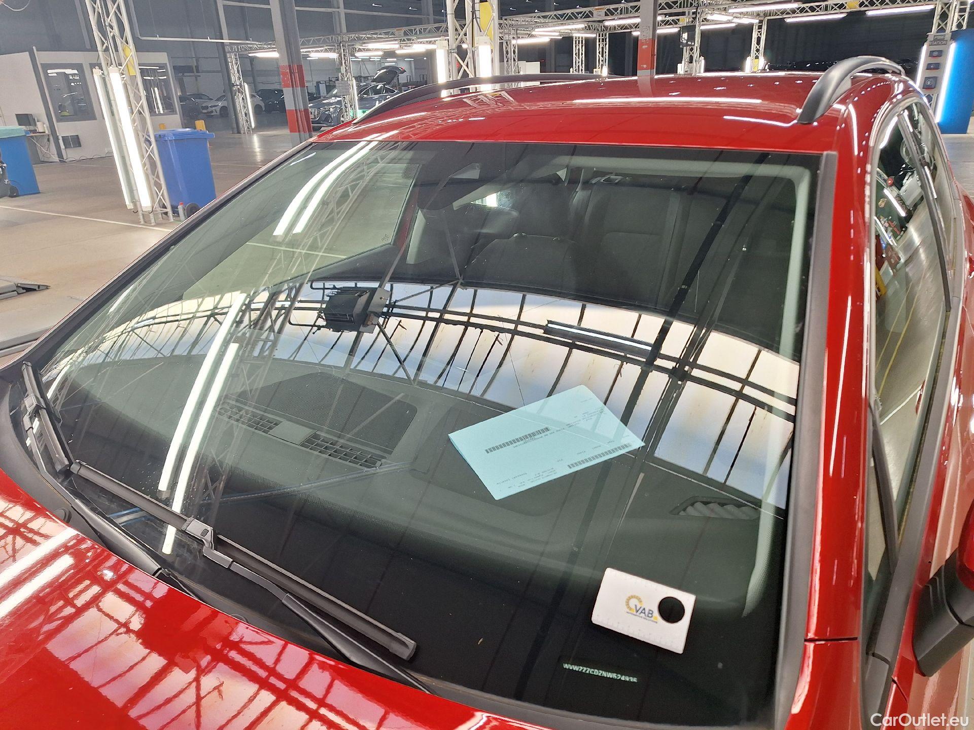  Volkswagen  Golf  VW, VIII Var '20, Volkswagen Variant VIII 1.5 TSI 96kW Life 5d #5