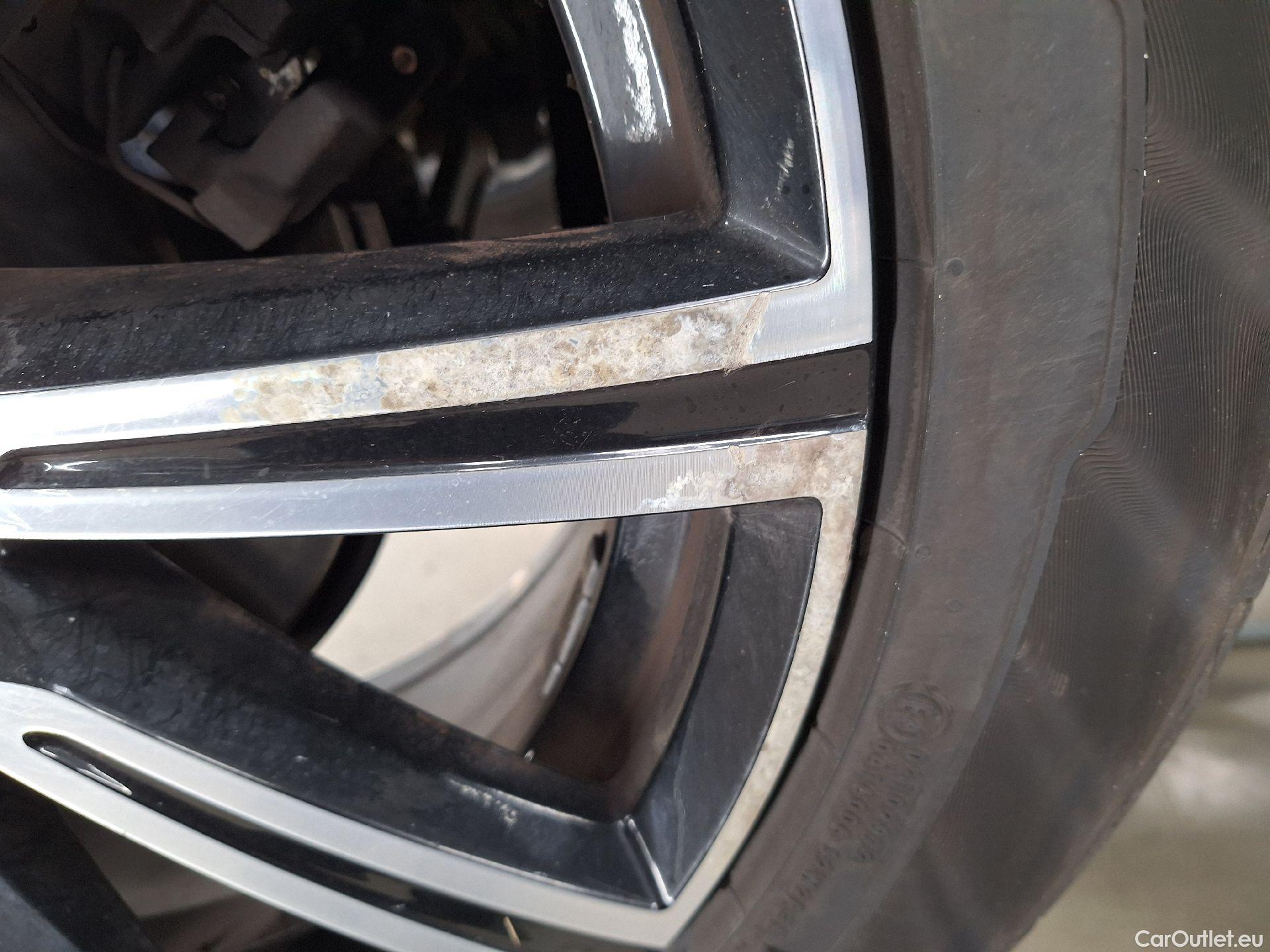  Volvo  XC60 Volvo,  '17, Volvo  D4 120kW Geartronic Inscription 5d #25