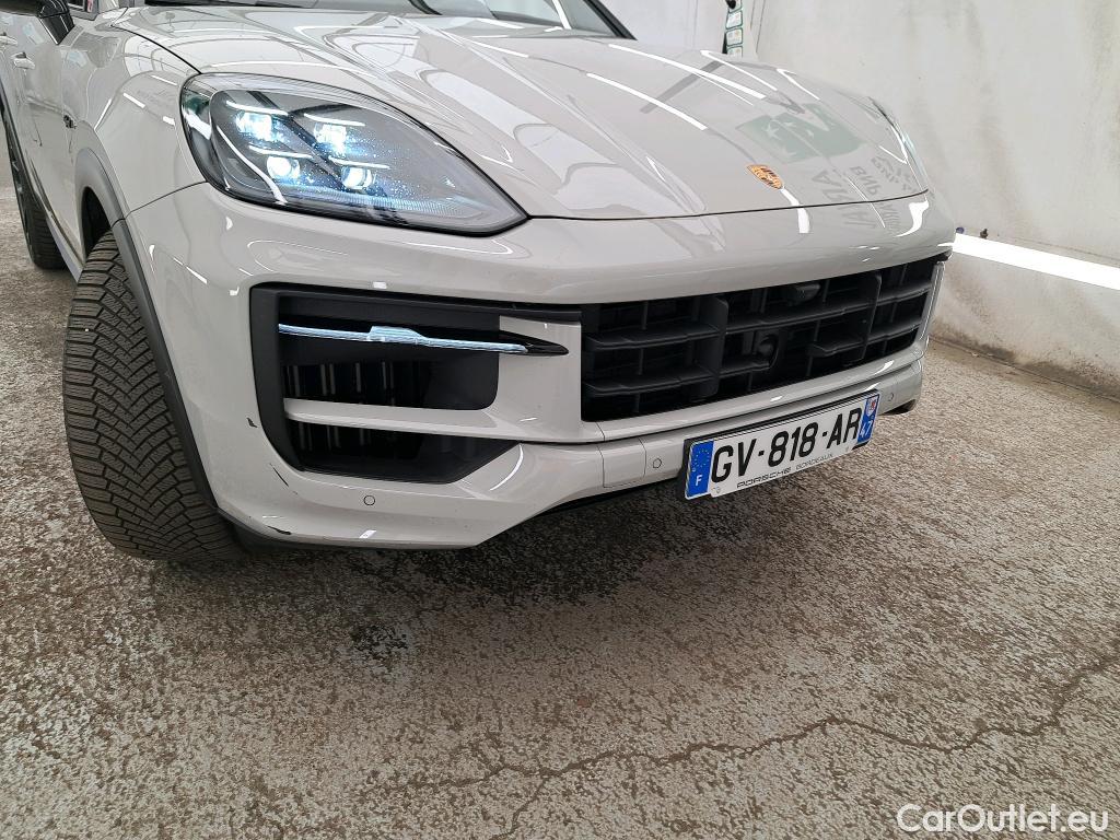  Porsche  Cayenne PORSCHE  Coupé / 2023 / 5P / SUV 3.0 V6 E-HYBRID AUTO #3