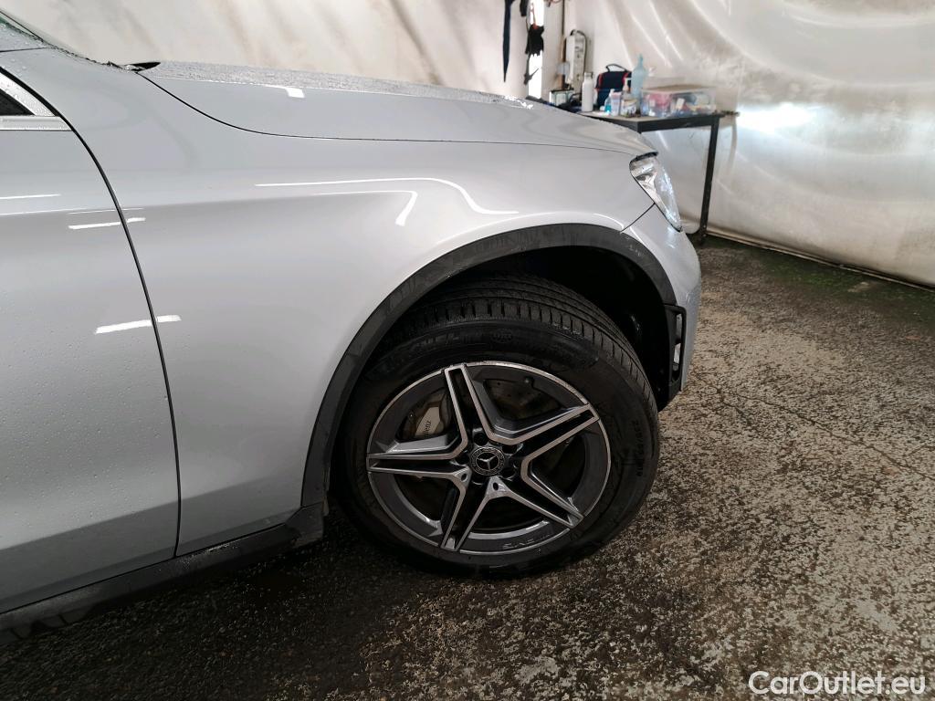  Mercedes  G-Klasee MERCEDES-BENZ GLC Coupe / 2019 / 5P / Coupé GLC 300 e Business Line 4Matic #6