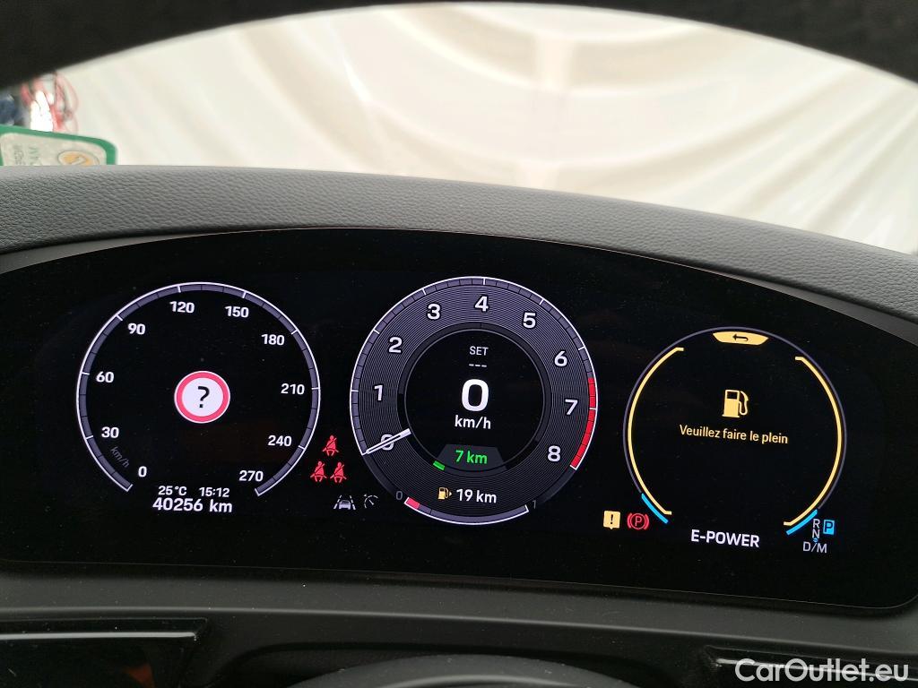  Porsche  Cayenne PORSCHE  Coupé / 2023 / 5P / SUV 3.0 V6 E-HYBRID AUTO #17