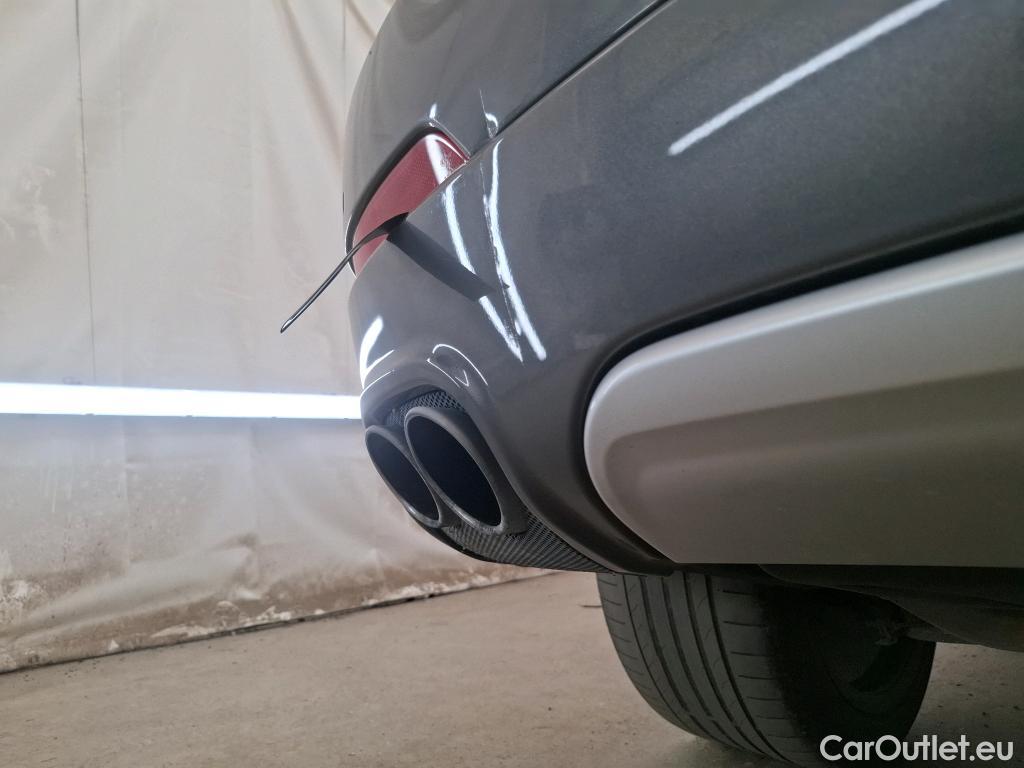  Maserati  Levante Maserati  5p SUV 3.0 V6 Diesel Auto GranLusso #10