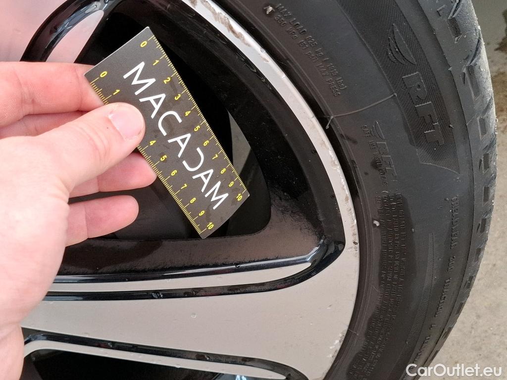  Mercedes  G-Klasee MERCEDES-BENZ GLC Coupe / 2016 / 5P / Coupé GLC 250 Executive 4Matic BVA7 #34