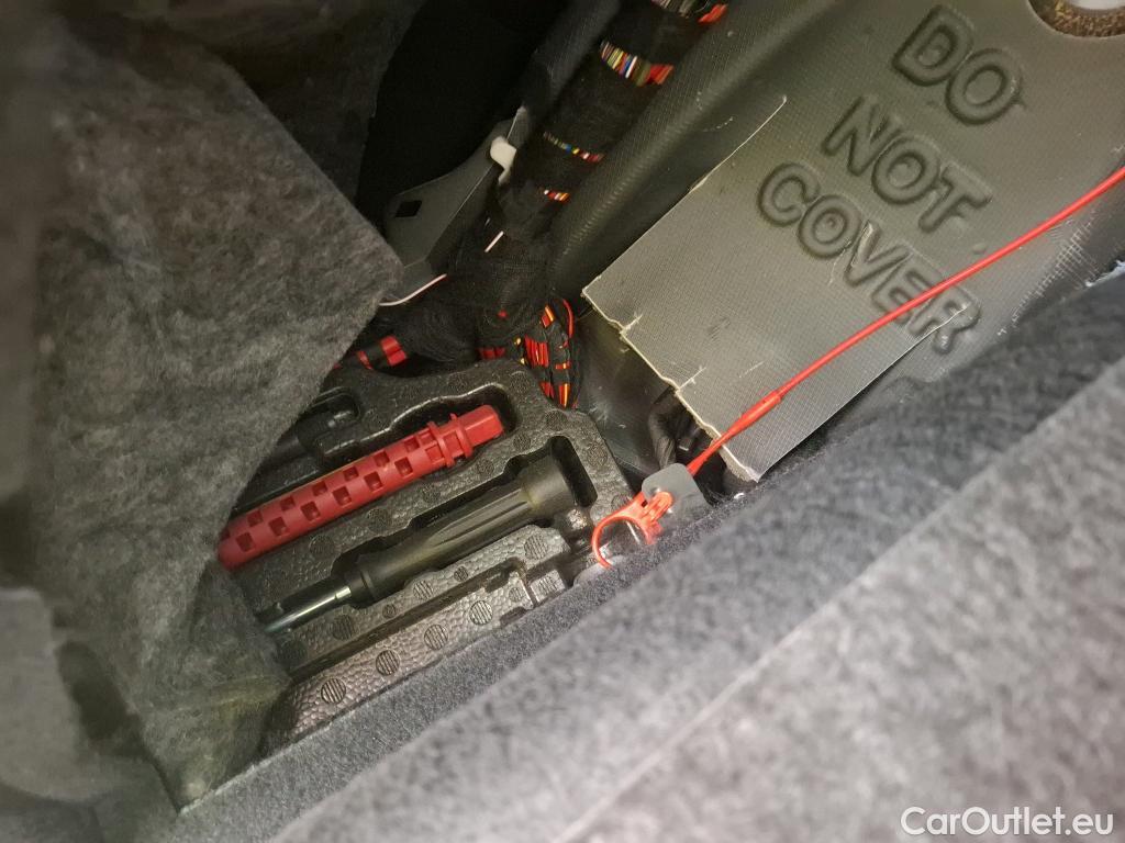  Audi  Q5 AUDI  / 2018 / 5P / SUV 55 TFSI e 367 QTT S TRONIC 7 S LINE / VO RECONDITIONNE - PHOTOS AVANT RECONDITIONNEMENT #4