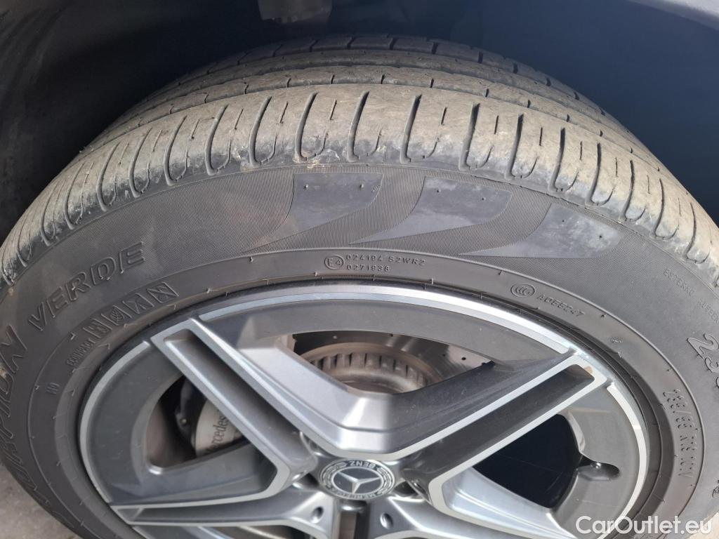  Mercedes  G-Klasee MERCEDES-BENZ GLC Coupe / 2019 / 5P / Coupé GLC 300 e AMG Line 4Matic #3