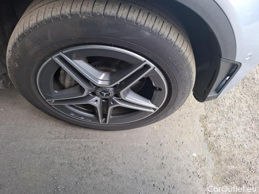  Mercedes  G-Klasee MERCEDES-BENZ GLC Coupe / 2019 / 5P / Coupé GLC 300 e AMG Line 4Matic #4