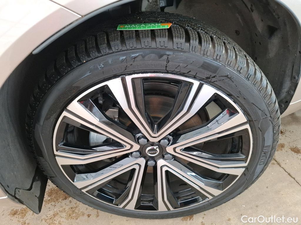  Volvo  XC60 VOLVO  / 2021 / 5P / SUV Rchrge T8 455 GT 8 Ultimate Style Chrome #8