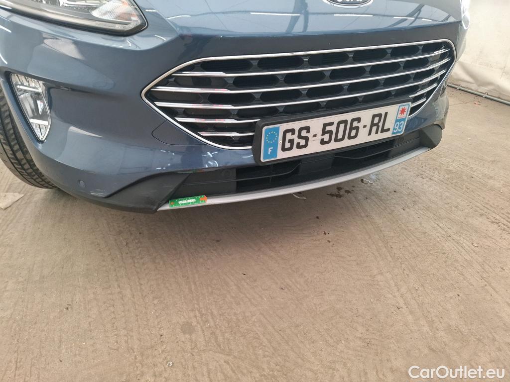 Ford  Kuga  Plug-In Hybrid Titanium 2.5 240CV BVA6 E6d #13