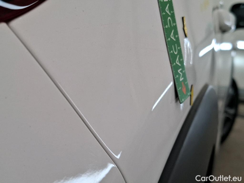  Citroen  C3  Feel Pack 1.2 PureTech 80CV BVM5 E6d #3