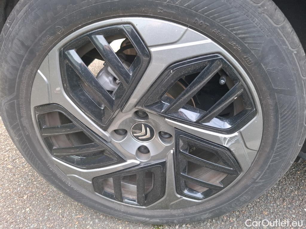  Citroen  C4  Berline Feel Pack 1.2 PureTech 130CV BVM6 E6d #24