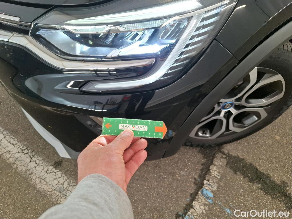  Renault  Captur RENAULT   2019  5P  SUV Intens ETech hybride recharg 160  21 #13