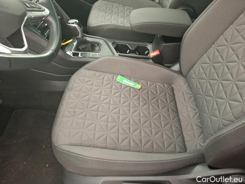  Volkswagen  Tiguan VOLKSWAGEN  / 2020 / 5P / SUV 2.0 TDI 150 DSG7 Life Business #8
