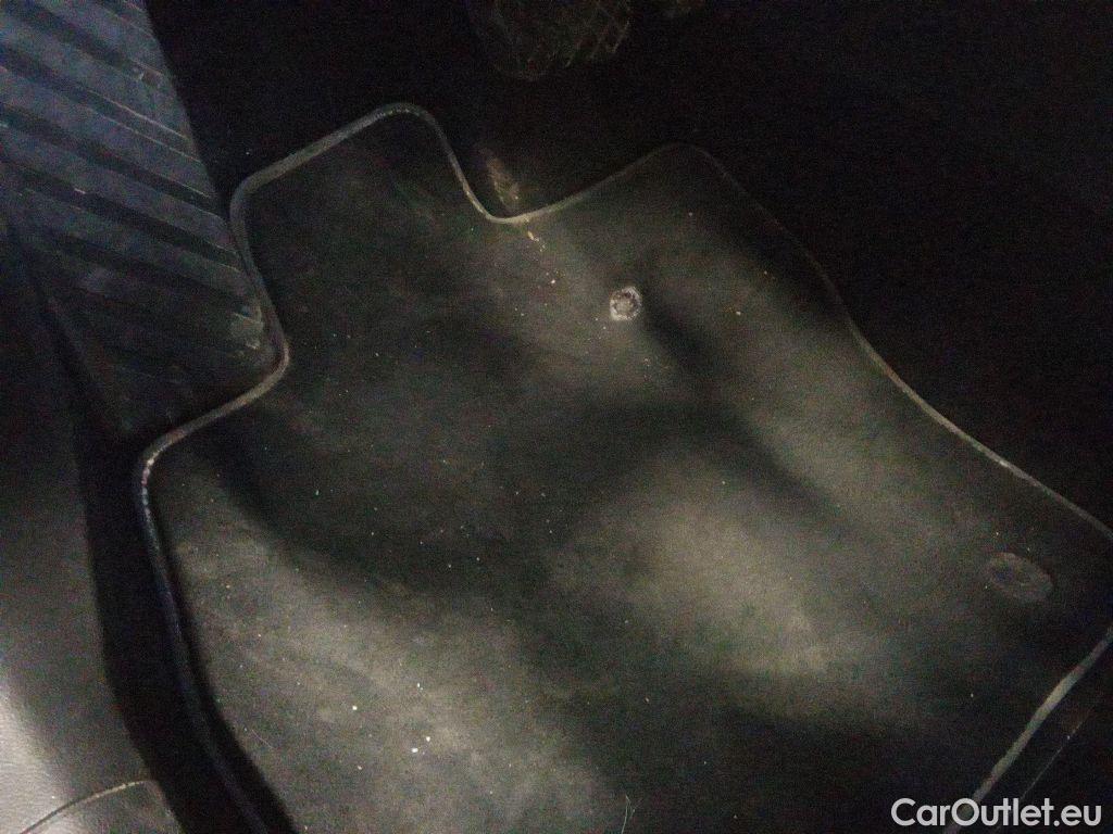  Volkswagen  Passat Volkswagen  Var.TDI110 R-Li.Bus.Aut #7