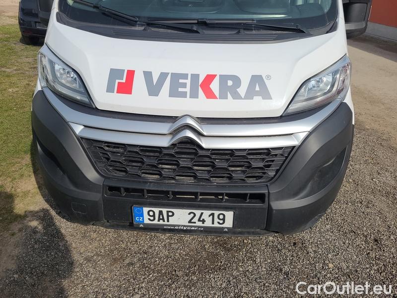  Citroen  Jumper  ChassisCab  (2014->) 2.2BHDi 33 L2H2 140 4d #1