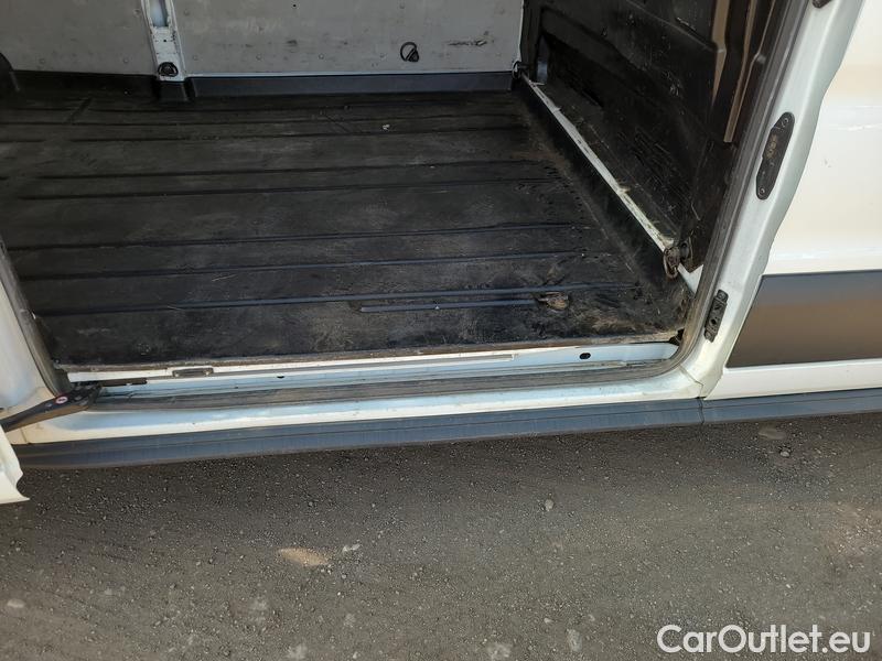  Ford  Transit   LCV TTS (2019->) Tr.2.0TDCi 77 Trend L3 310 4d #8