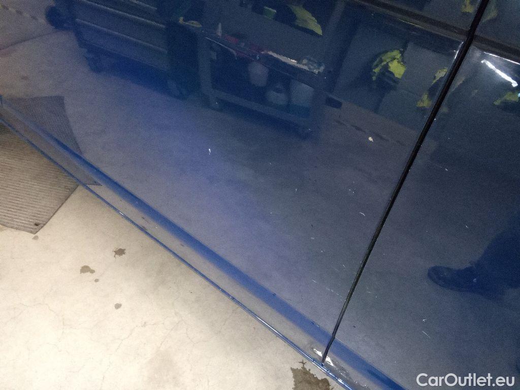  Volkswagen  Transporter T6 TDI 150 30 L2H1 M 4M #1