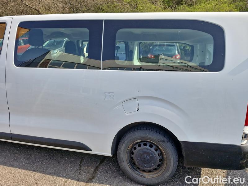  Peugeot  Expert  Traveller  (2016) Exp.Com.2.0BHDi 150 L3 4d #8